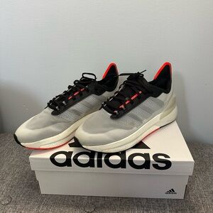 Men’s Adidas Avryn Running Shoes